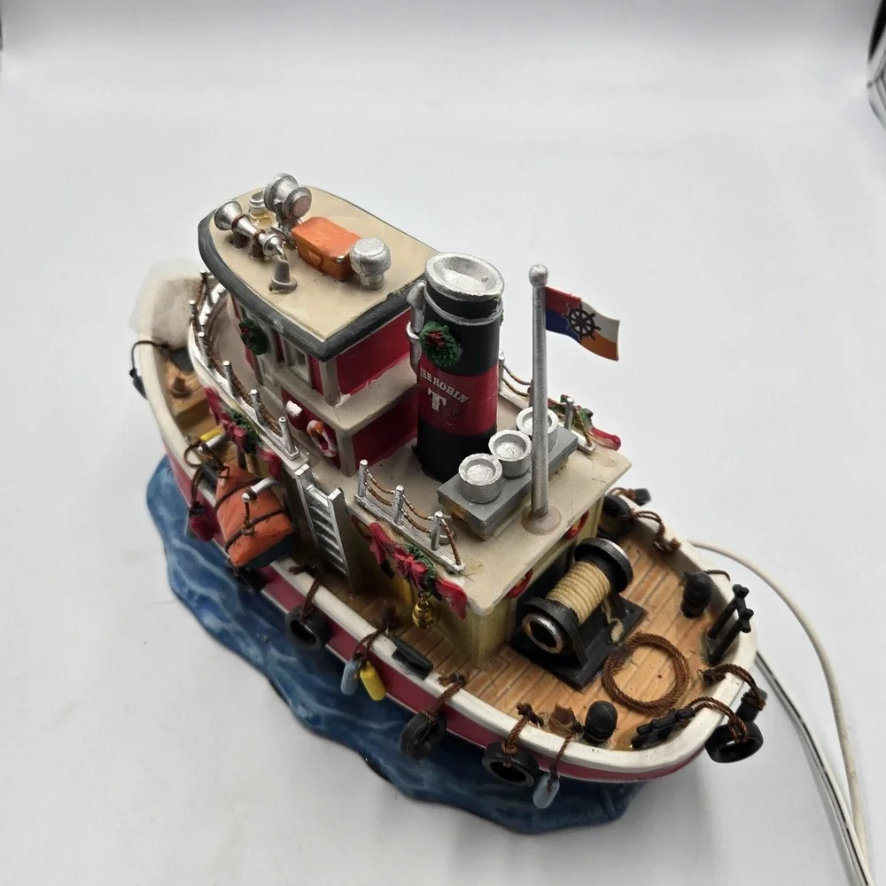 Lemax Carole Town 09 Collection The Robin Tug Boat Light Up Table Accent W Cord‎